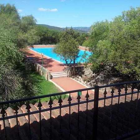 Vista Mare-piscina - Apartment Porto Rotondo