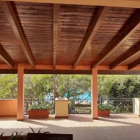 Vista Mare-piscina - * Porto Rotondo